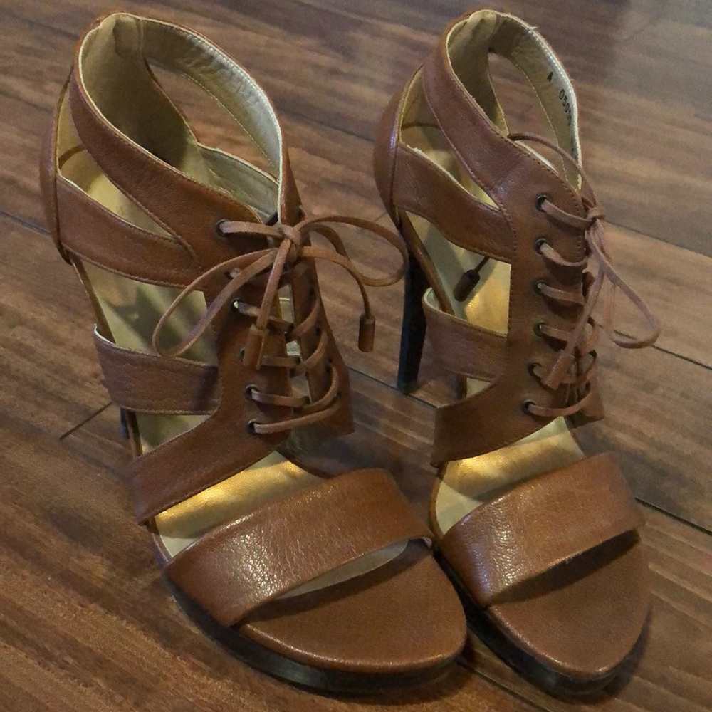 Stuart weitzman shoes
